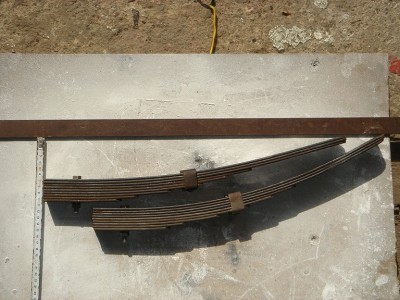 nenahamrované a nahamrované listové pero side M-72.jpg