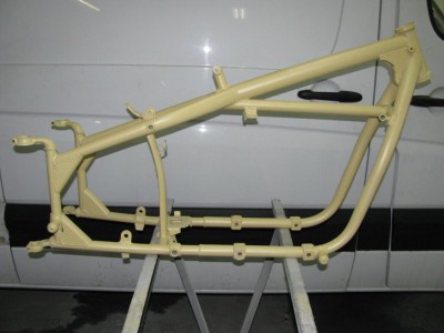 rám s rovnými výztuhami