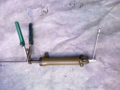 moto - přední tlumiče 07.jpg